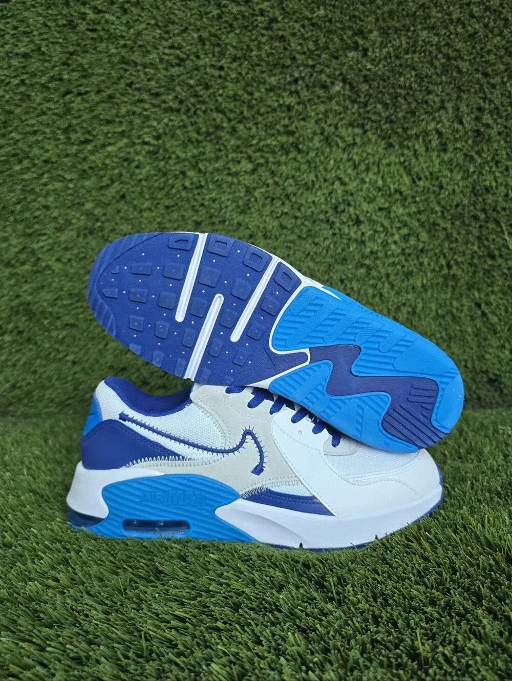 Nike Air Max Excee Sneakers